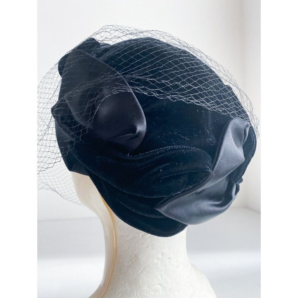 Vintage Velvet Satin  Black Pillbox gat with Mesh Overlay S - Picture 8 of 13